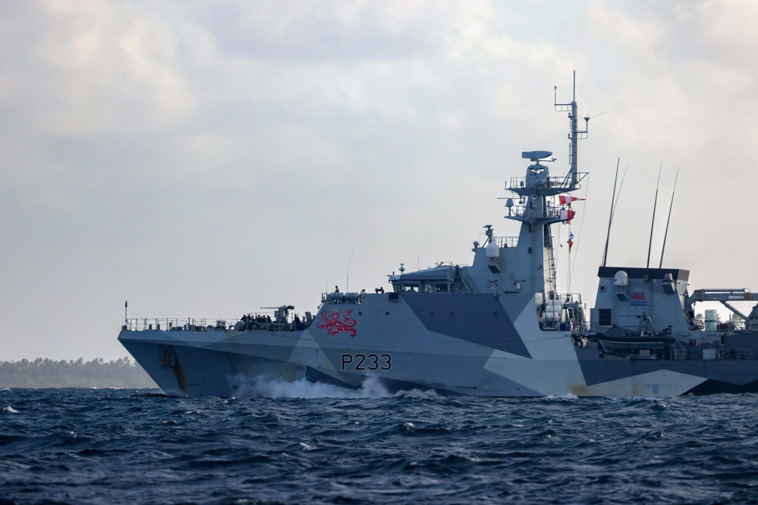 Royal Navy patrol ship HMS Tamar makes friends in Tonga